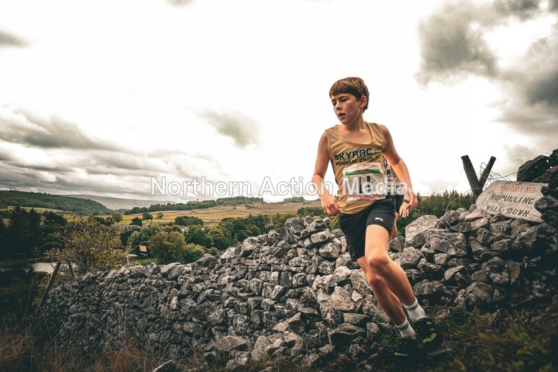 DSCF6599 - Kilnsey Crag race