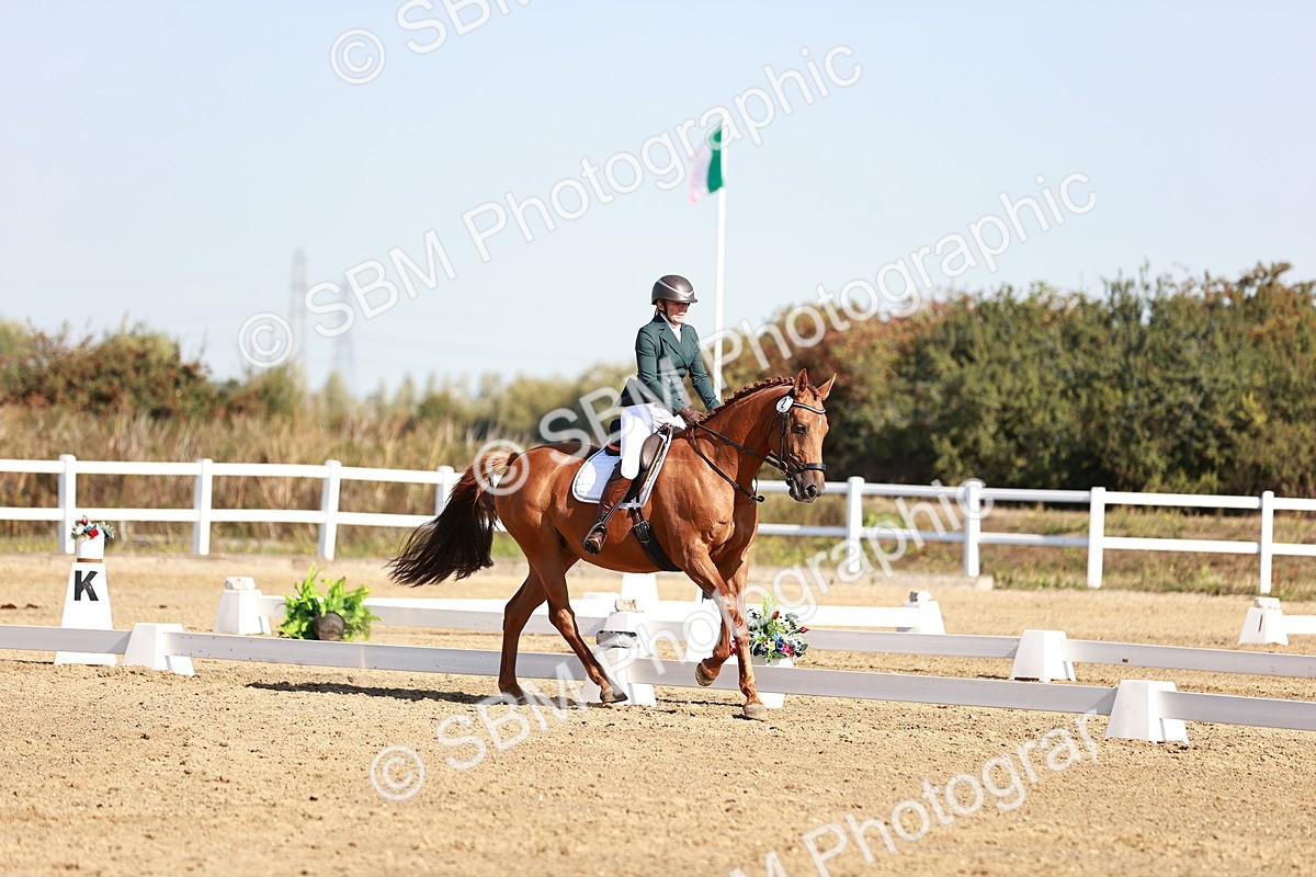 SBM_004376 - Class 12 - Novice 5 - 9.07-10.10