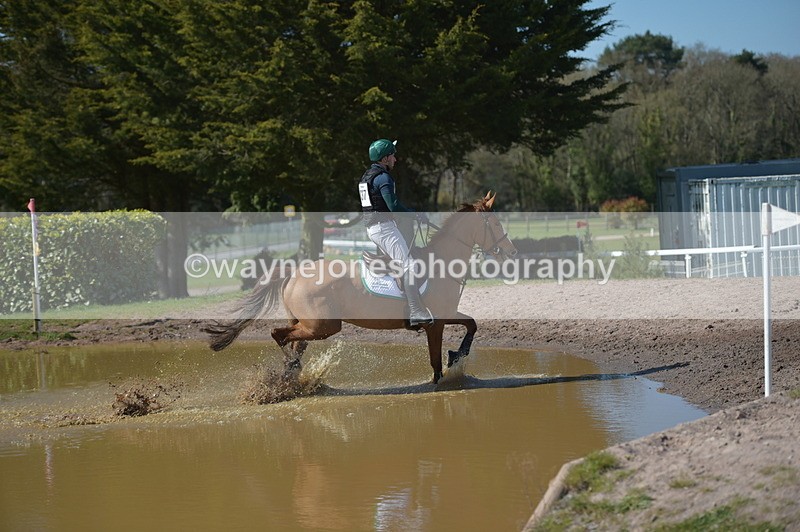 NGP_8386 - XC Time 13:35 to 13:40