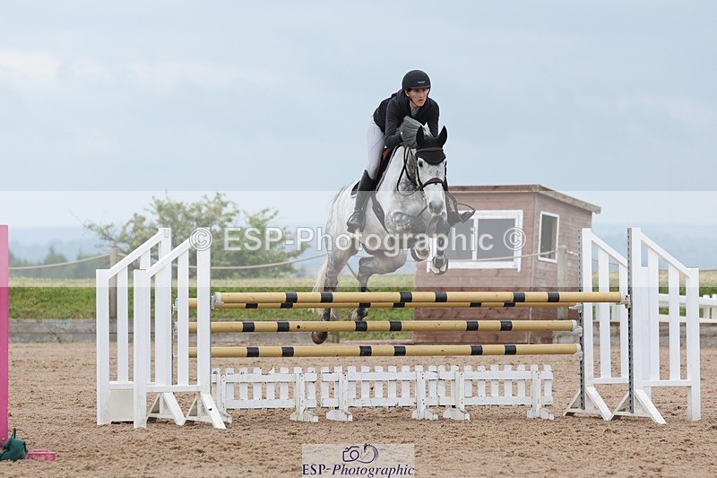 250524-101435-04108 - Cls 13  A&B 1.05m & 1.10m open