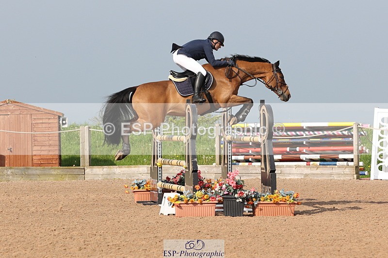 240511A-085447-10847 - Cls 32 Foxhunter