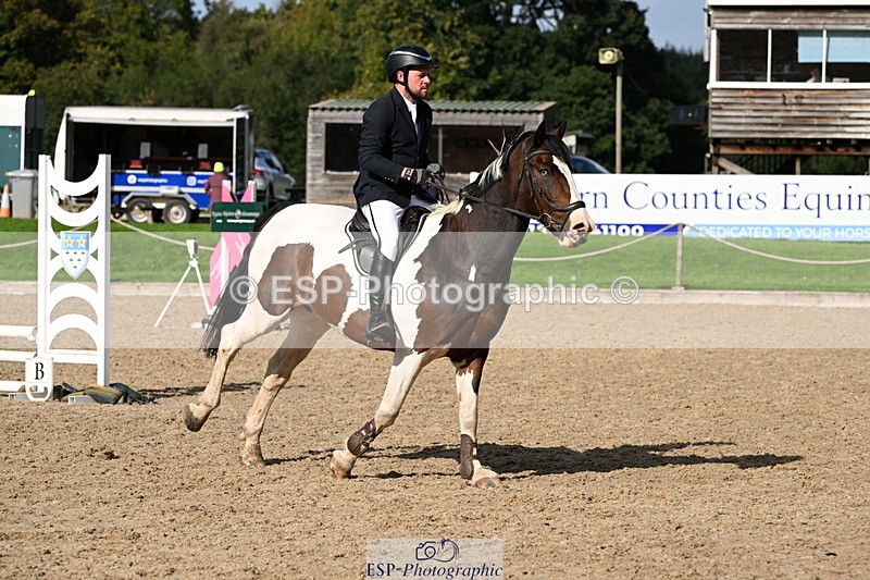 251004A-142524-01520 - Classes 6 & 7 60cm