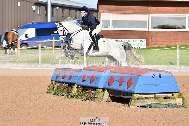 231105A-104650-00422 - 70cm