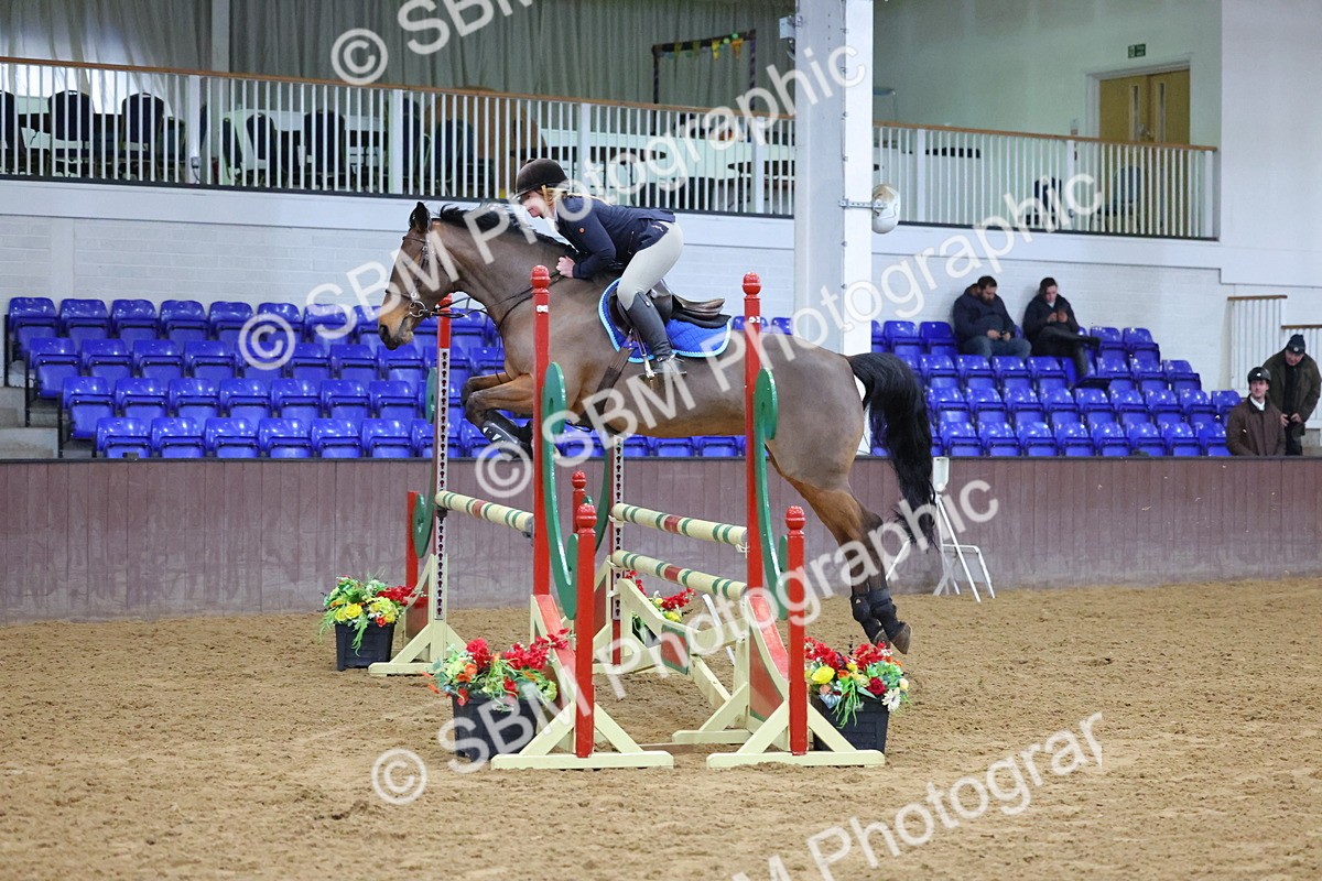 1I0A4928 - Class 9 - Senior Newcomers/ 1.10m Open