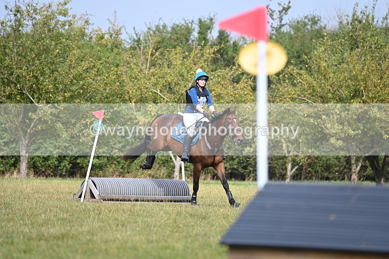 WJ6_2002 - 60cm XC Time 13:54 to 14:20