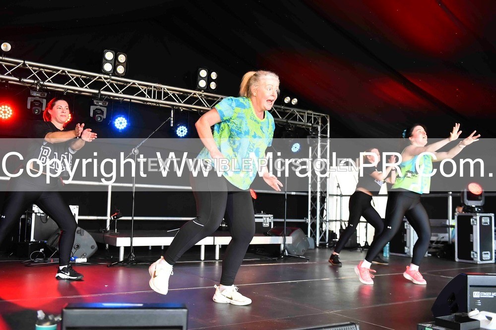 SH4_0351 - Zumba with Sara Ann.