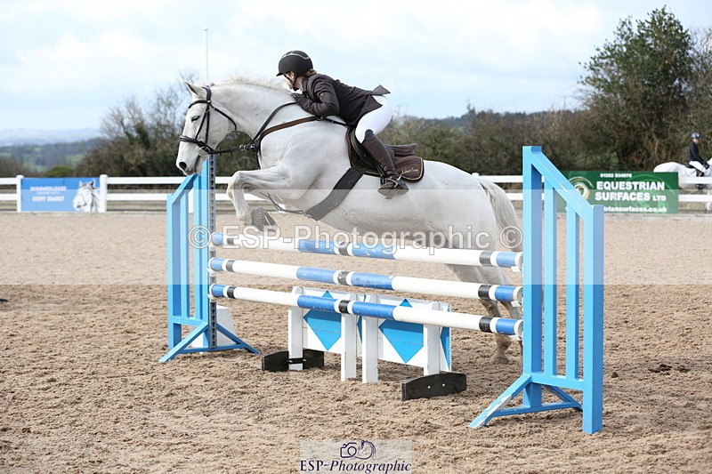 240211A-115232-02613 - Cls 5 Pony Newcomers & 1m Open