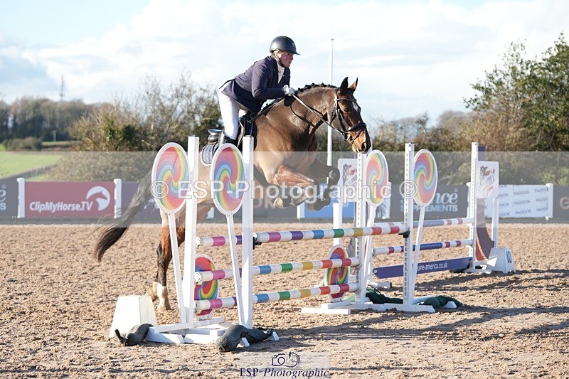 251129-133234-00656 - 90cm