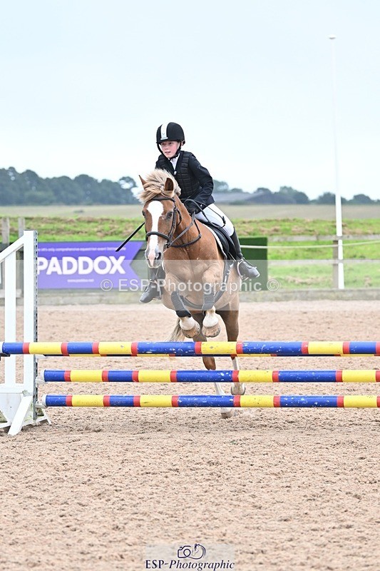 240813-183110-00670 - Classes 5 A&B & 6 80cm