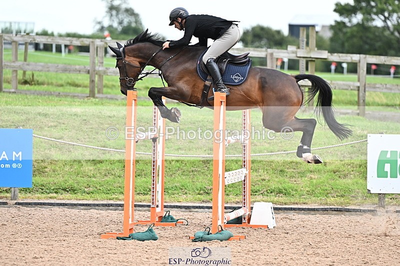 240828A-171608-01489 - Cls 6 National 1.30m and 1.40m