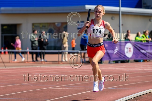 Relays26-914500 - Female Set One
