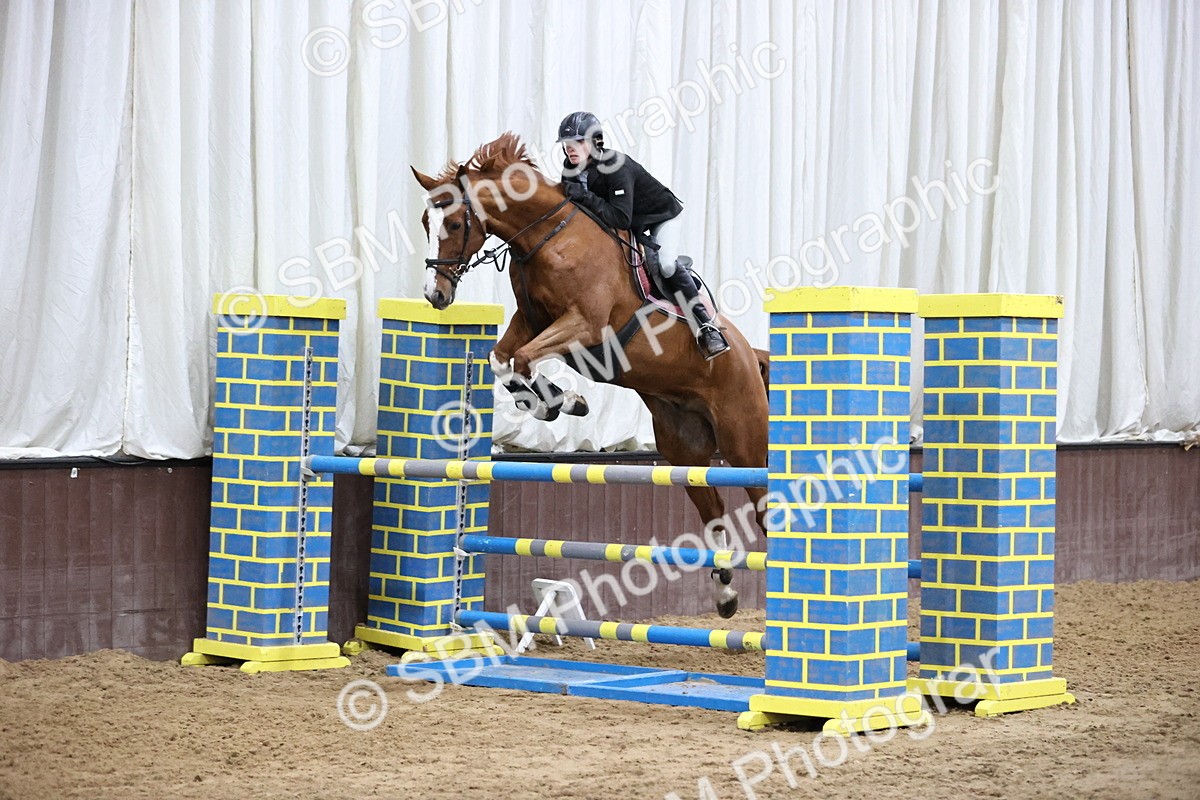 SBM_002011 - Class 4 - Senior Newcomers - 1.10m Open