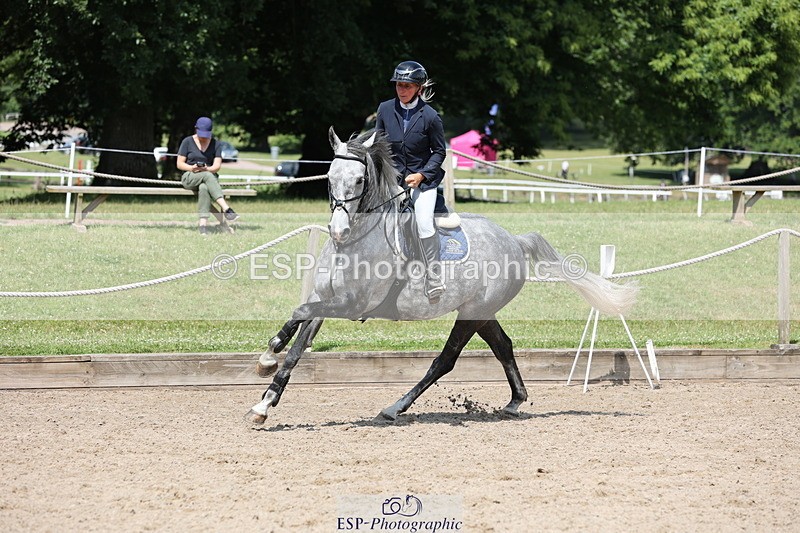 250614A-111325-05937 - Cls 26 British Novice and 90cm Open