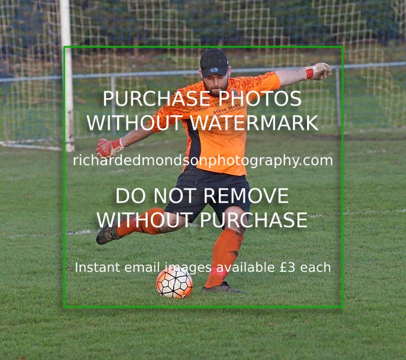 DSC09669 - Kendal County v Hawcoat Park, (Saturday 30 November)