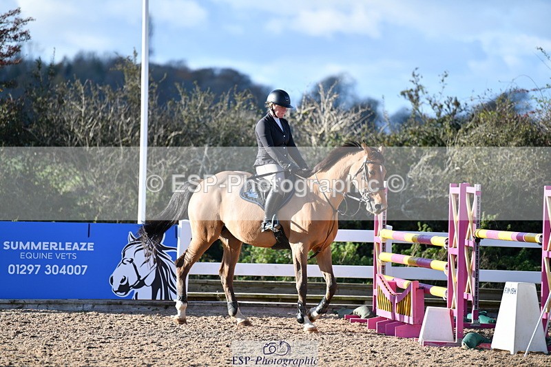 231110A-144724-00875 - Cls 6 Foxhunter & 1.20m Open