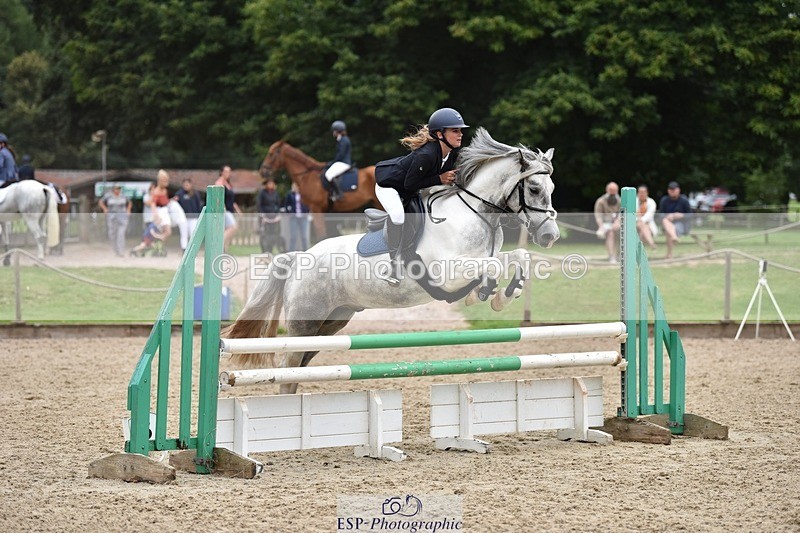 240802-112618-02684 - 90cm Round 1