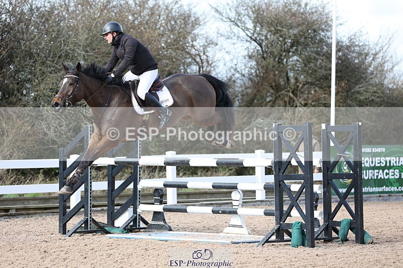 240223A-125414-01270 - Cls 5 Newcomers and 1.10m Open