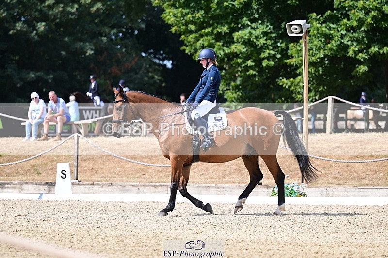 260802A-105219-05432 - Novice Silver break - break