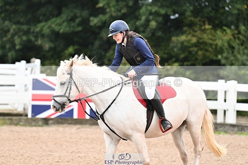 250920-101711-00171 - Cls 20+21 Club and Schools 60cm