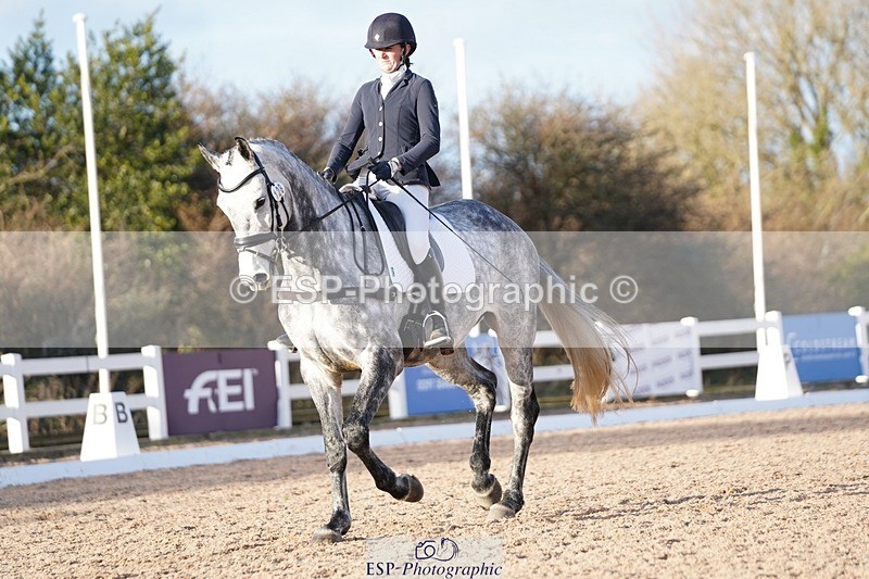 241214-151620-02131 - 128-Jess.Elliott-MGH.Cassira