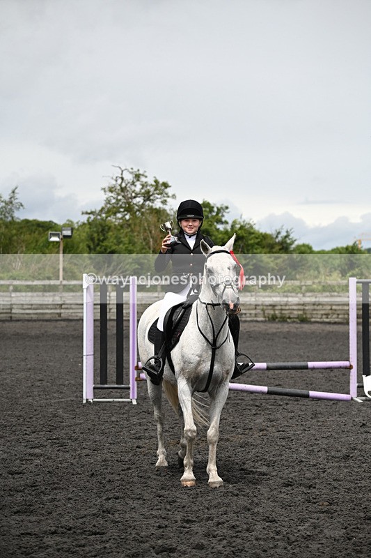 WJ6_0353 - Class 13 Novice 60cm