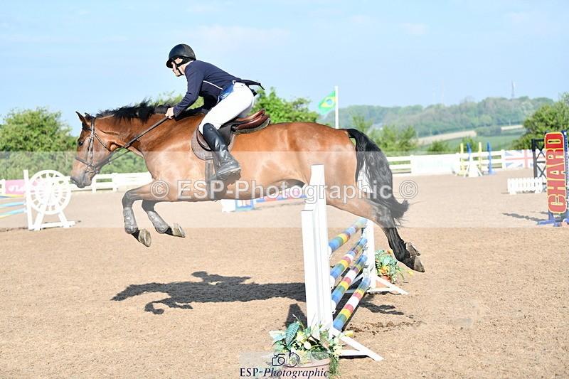 240512A-082016-16824 - Cls 39 British Novice and 90cm Open