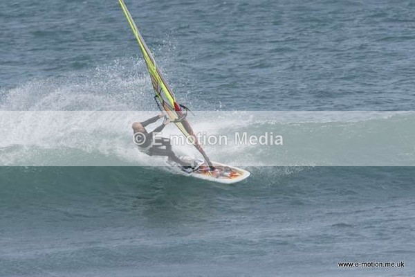 WS 160509  145 - Windsurfing