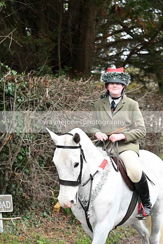 WJ7_1053 - Pub Corner