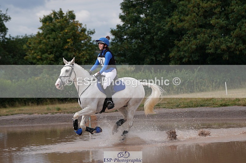 250802A-115840-02365 - A-021-Issy.Baldock-FREDDIE