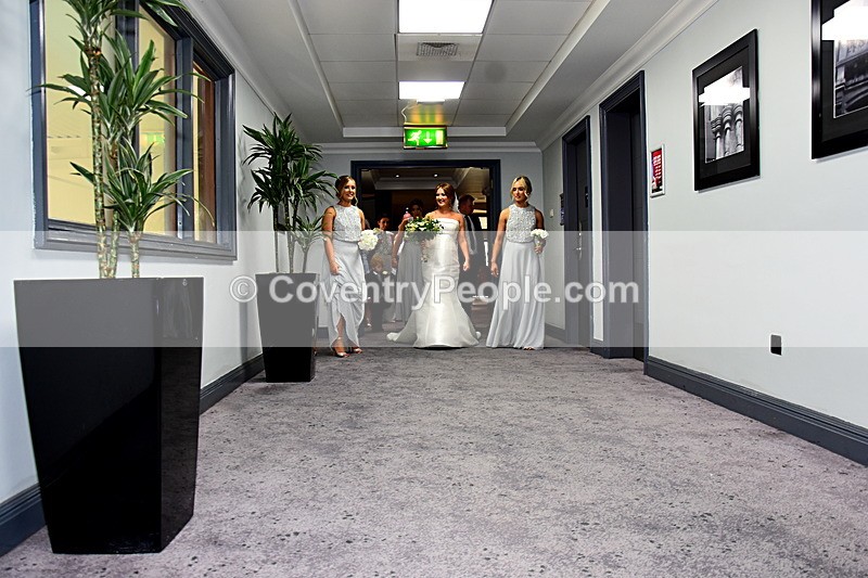 CON-466 - Toni & Liam