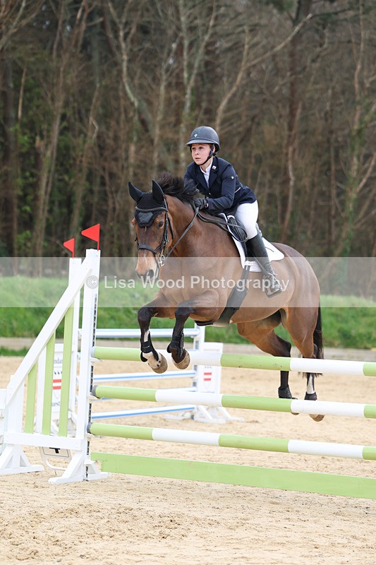 3E7A7688 - Class 8: Senior Newcomers/1.10m open