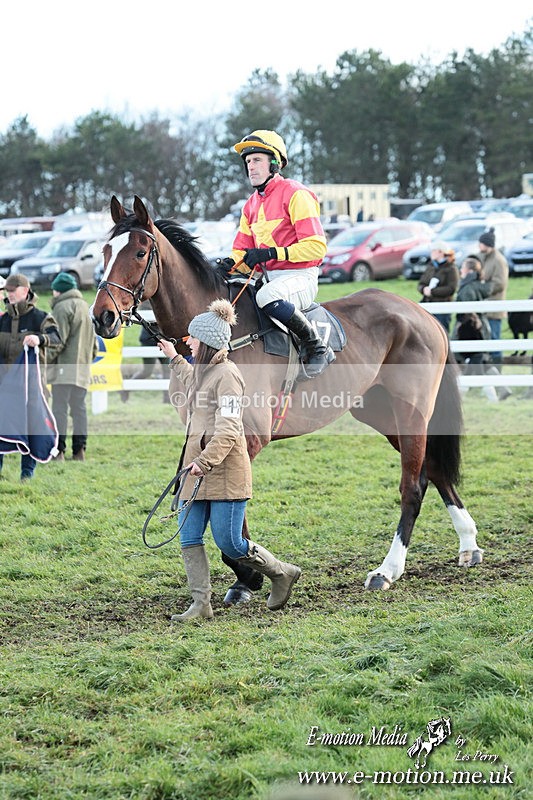 PtP 141225  1757 - New Forest Hounds PtP Larkhill 14/12/25