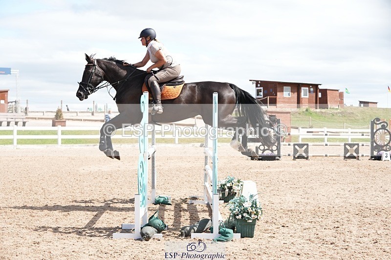 250726-152108-07302 - Cls 22 1.05m Amateur Quali