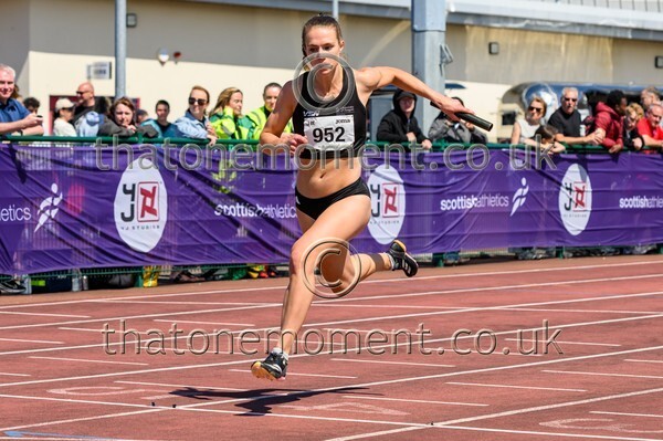 Relays26-915103 - Female Set Three