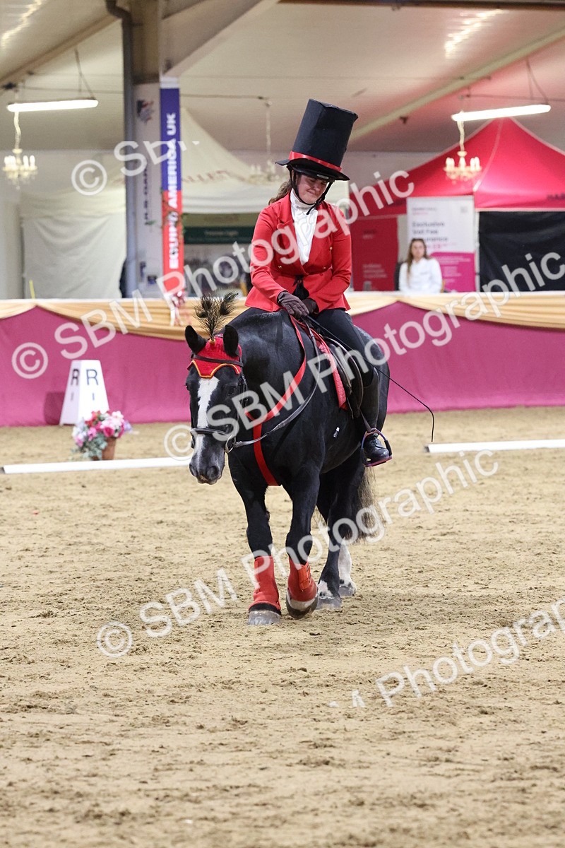 SBM_10143 - Class 52 Strictly Fancy Dress-Age
