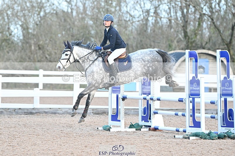 231119A-084046-04181 - Sun Cls 2 British Novice & 80cm Open