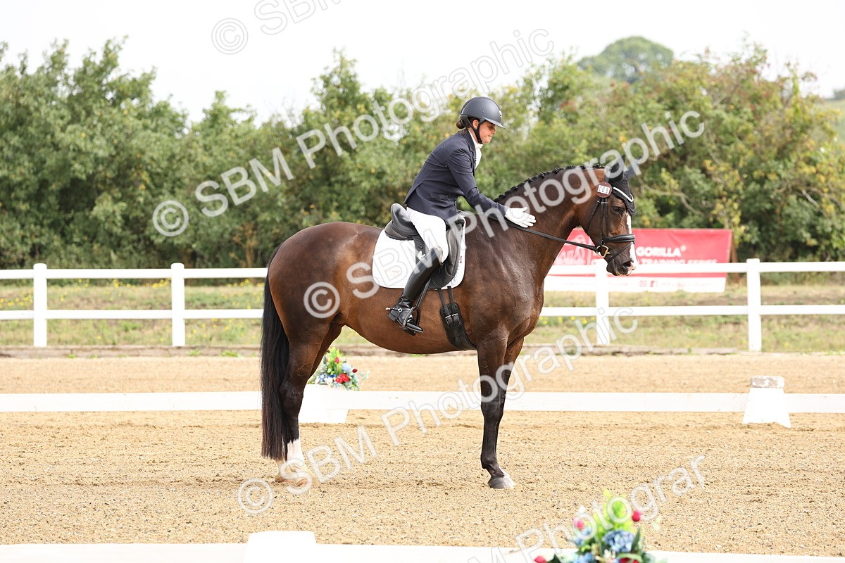 SBM_005514 - Class 6 - Novice 6 - 9.30-10.12