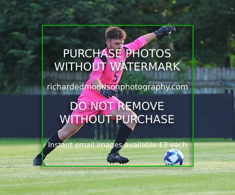 533A5377 - Kendal Town vs Kendal United