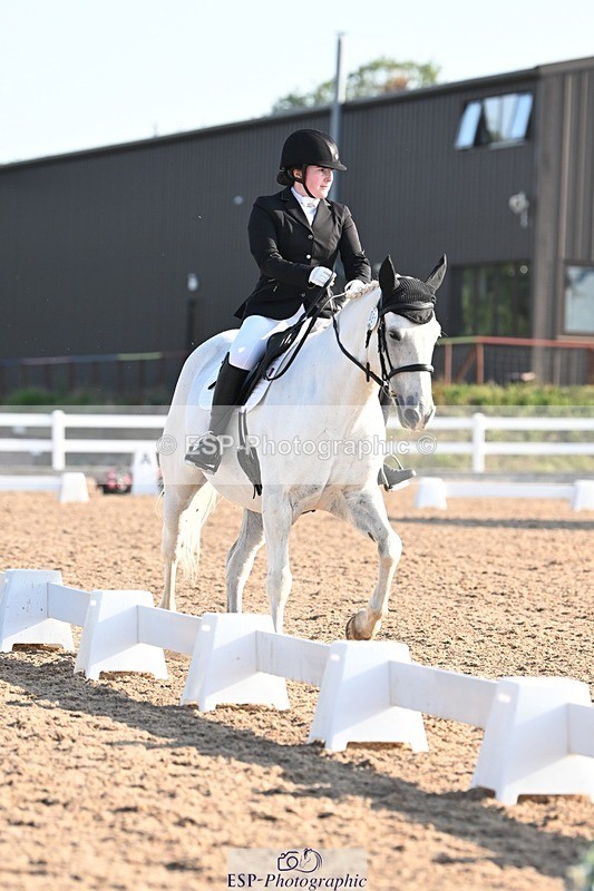 250816-084809-02766 - 081-Amy.ChambersBrodella.Benny