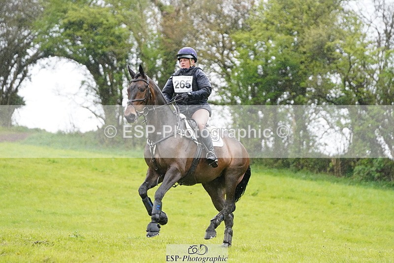 250418-134216-04573 - 265-Charlotte.Rowe-CELTIC.CROSS