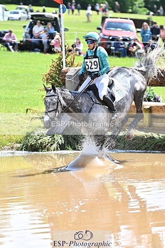 240526-121729-21925 - 529-SBH_BIG_WALL-Izzy_Taylor