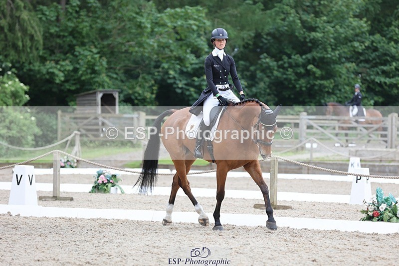 240523-180723-06327 - 329-GLOBAL_AMARETTO-Charlotte_Agnew