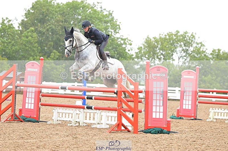 240925A-131709-00809 - Cls 4 Newcomers and 1.10m Open