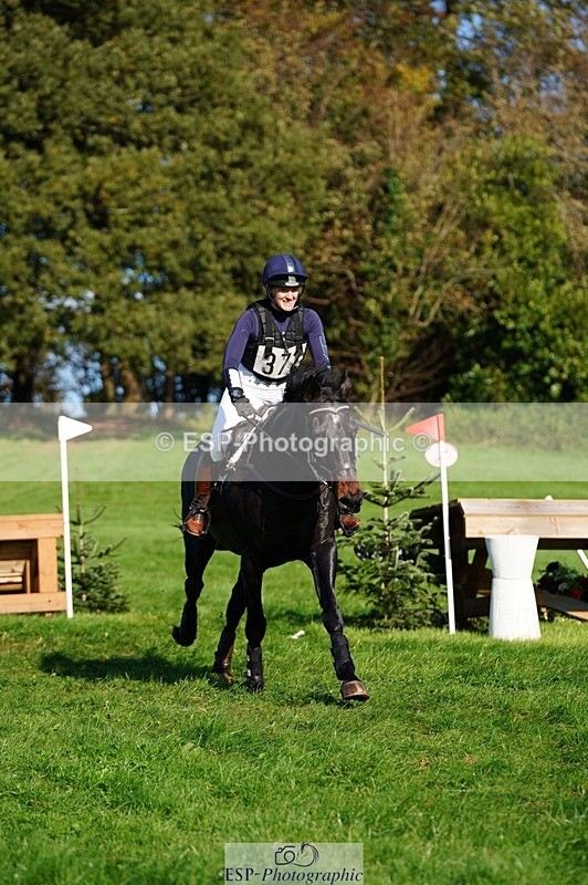 241026-111434-12079 - 372-Michelle.Newnham-LOUIS.HS