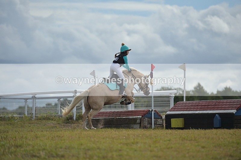 NGP_1864 - XC Time 10:53 to 11:00