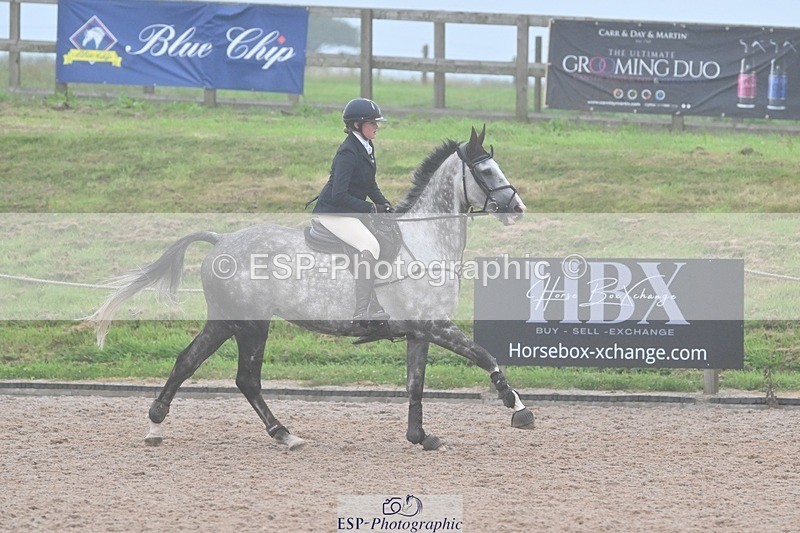 240813-194625-01013 - Classes 7 A&B 90cm