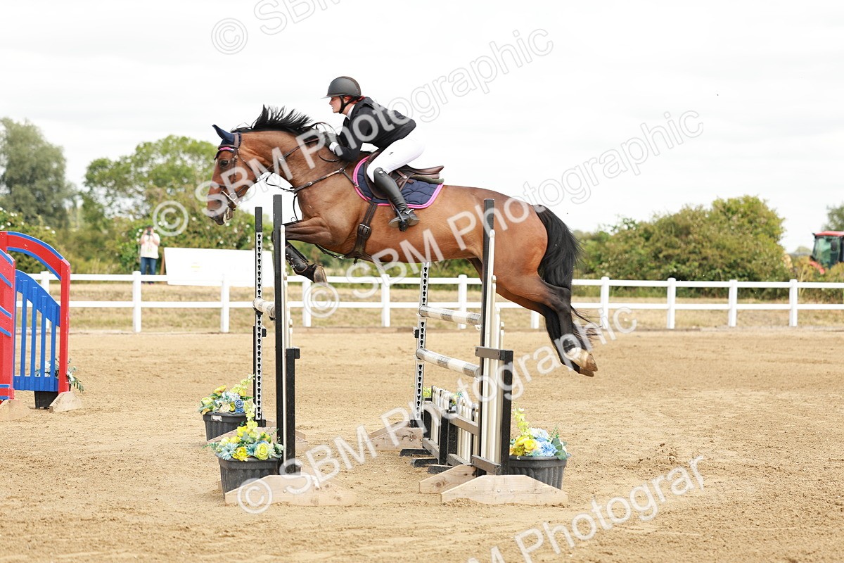 SBM_018822 - Class 21 - Senior Newcomers Championship 2d Rd