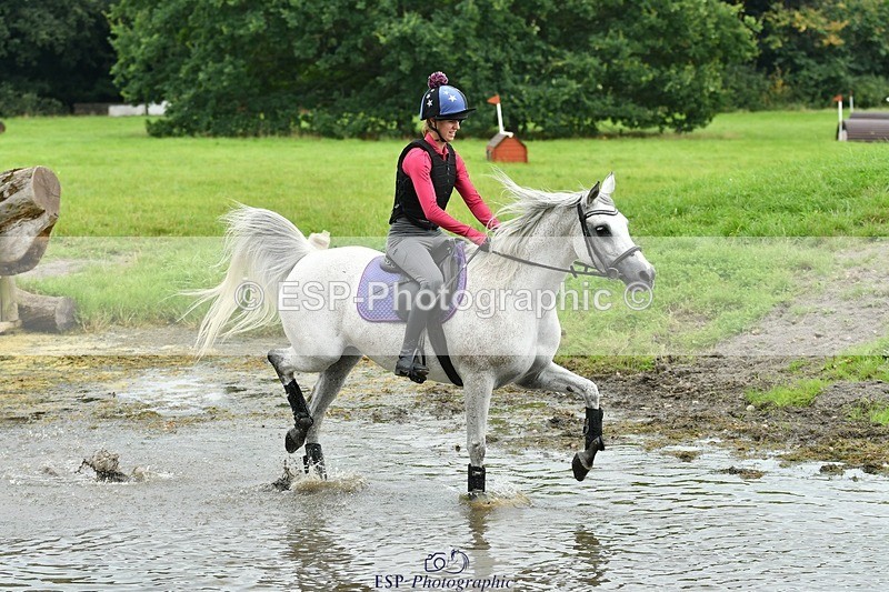 230817-131532-00868 - Theo's 1st Group - XC