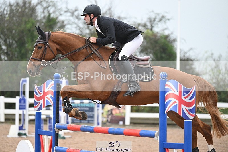 241102A-095523-03649 - SAT Cls 14 Blue Chip Joint Care Power Champ Quali