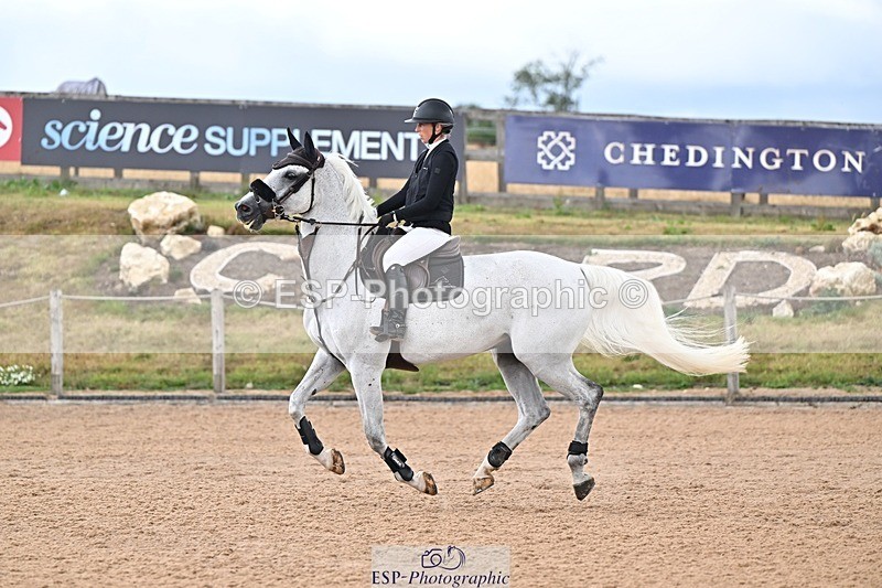 260730-145723-02178 - Cls 4 Chard 7yr old Championships